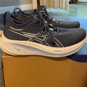 Asics Gel-Nimbus 26 Athletic Running shoes
